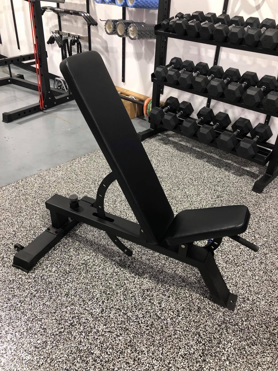 Banc ajustable multipositions