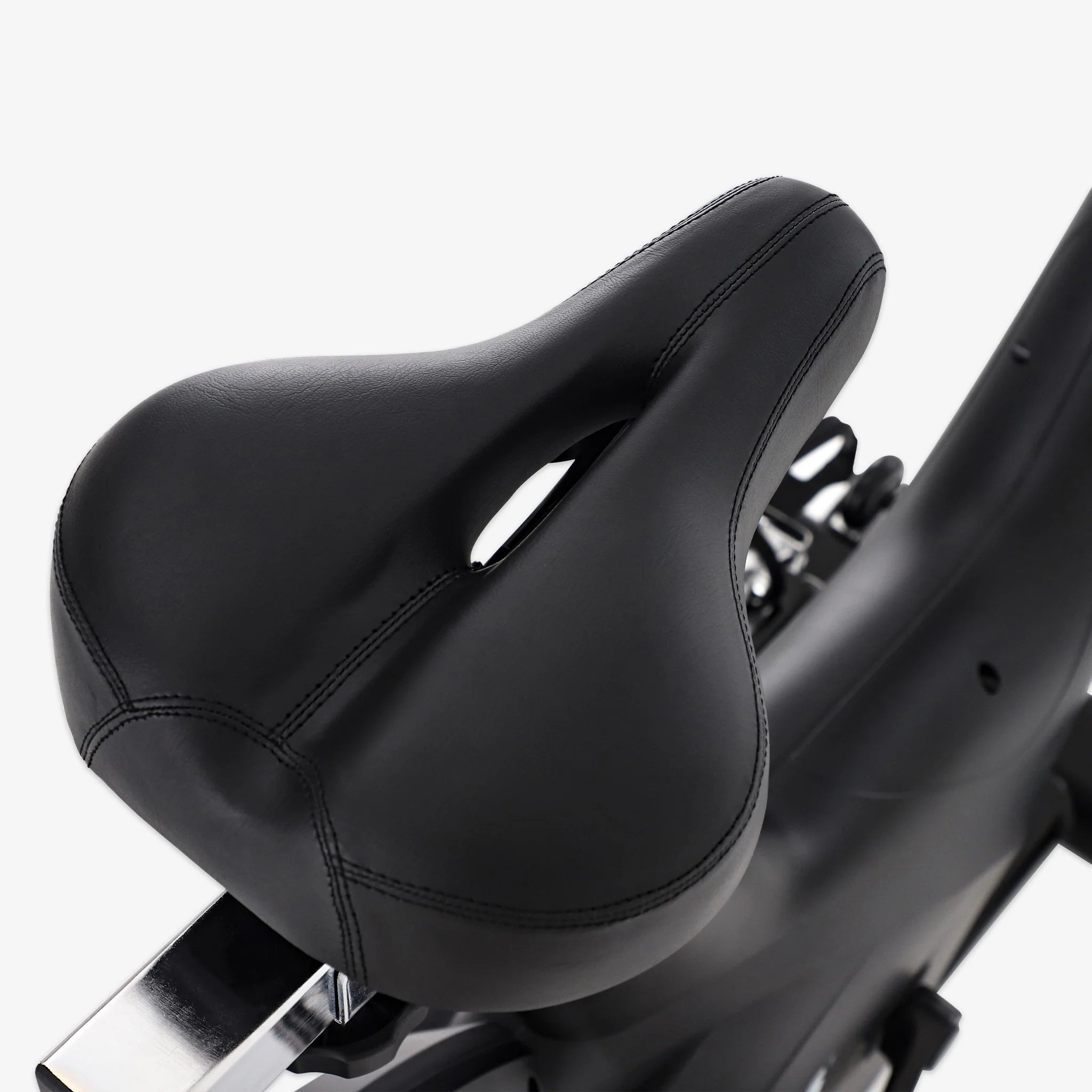 VÉLO DE SPINNING ALTAS AL-2048