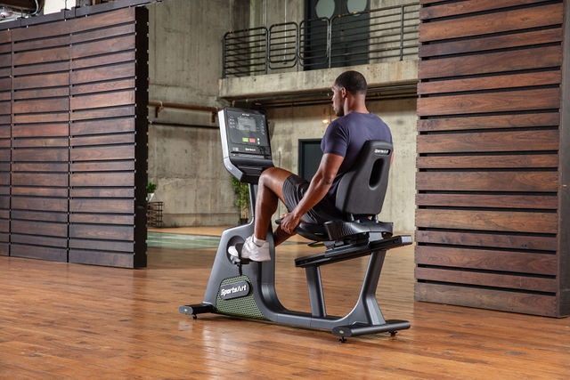 SportsArt G574R Recumbent Cycle
